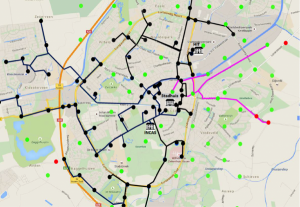 Overzicht van het netwerk van Sensor City, dat uitgerold is over de gehele stad en wordt uitgebreid naar het TT-circuit.