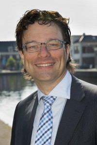 Wethouder Maurice Hoogeveen van economische zaken: Sensor City nodigt bedrijven, kennisinstellingen en overheden uit om producten, diensten en concepten te testen alvorens deze in de praktijk kunnen worden gebruikt.